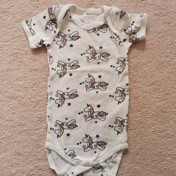 4/25 Danish BRAND name it baby Unicorn Onesies - Picture 4 of 5